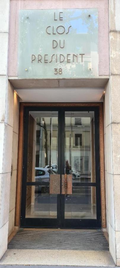 Part Dieu, Tres Belle Residence Lyon Bagian luar foto